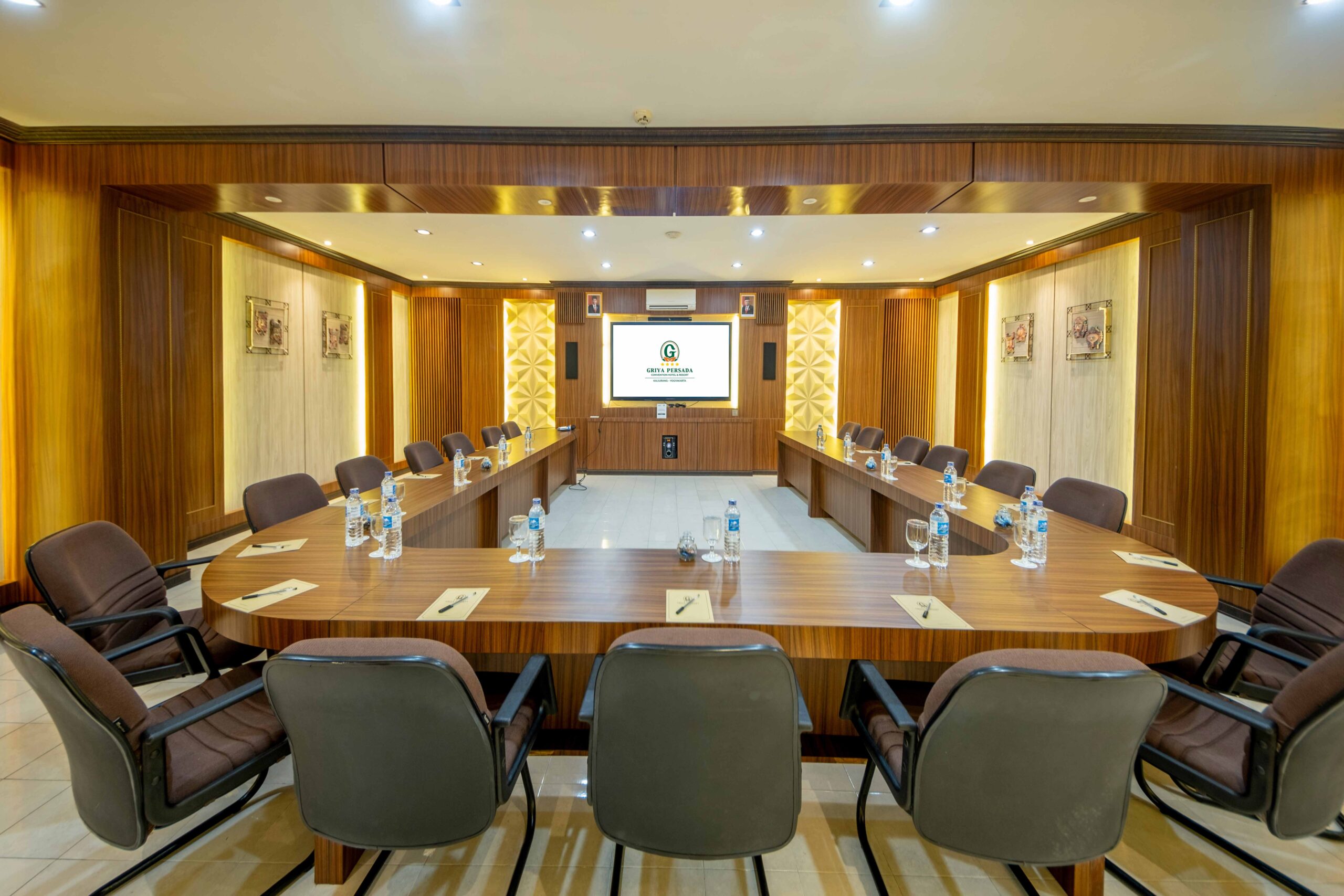 3. Astagina - TOUCH SCREEN