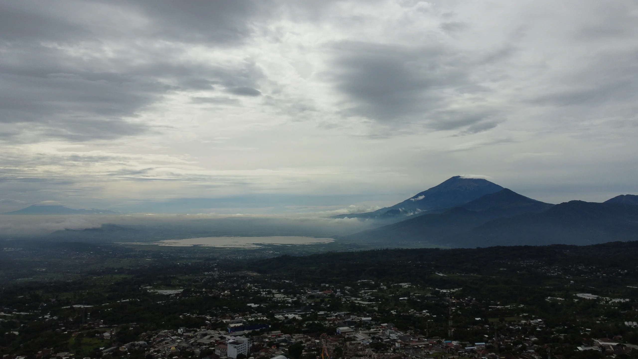 Merbabu, Rawa Pening, View, Griya Persada Bandungan, Bandungan, Kabupaten Semarang, Semarang, Jawa Tengah, Sunrise, Aesthetic